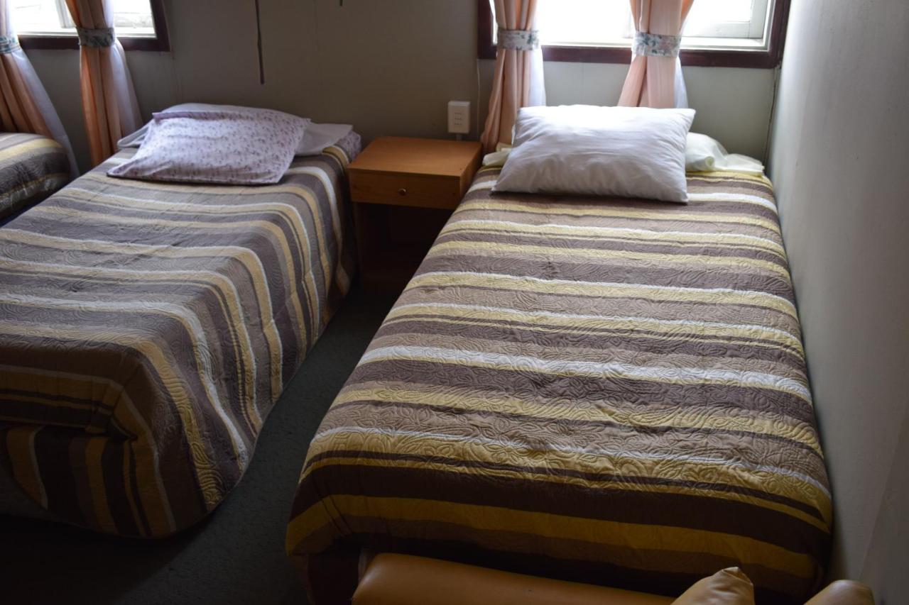 Hostal Torres Del Paine Пунта-Аренас Экстерьер фото