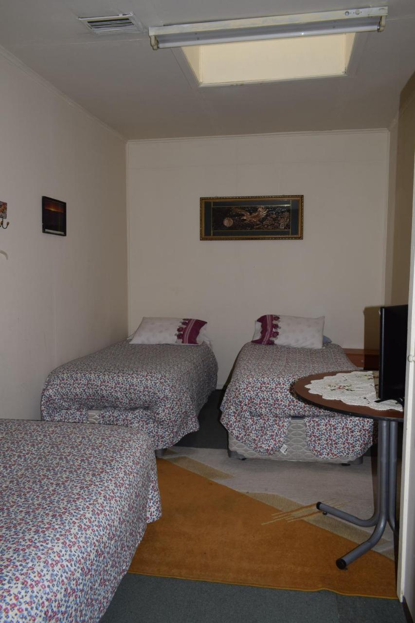 Hostal Torres Del Paine Пунта-Аренас Экстерьер фото